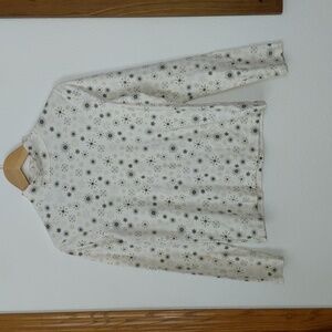 Croft & Barrow Cream Snowflake and Star Pattern Long Sleeve Mockneck Top size S